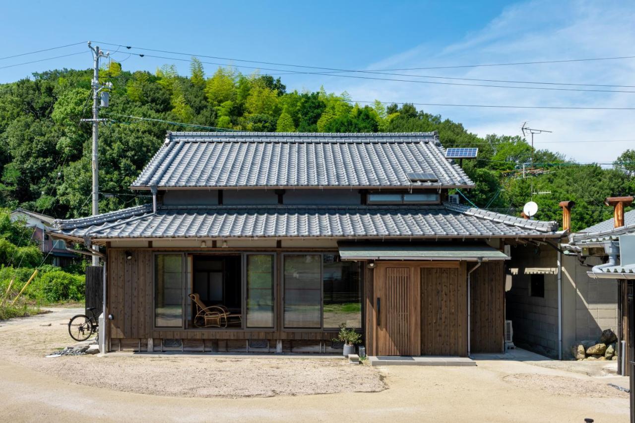 Omishima Space Omoya Imabari Railway Station 外观 照片